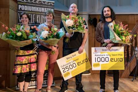 Barry Smit wint Victoriefonds Cultuurprijs 2018 (+stem voor de publieksprijs!)