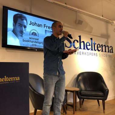 Johan Fretz wint Boekhandelsprijs 2019 met 'Onder de paramariboom'