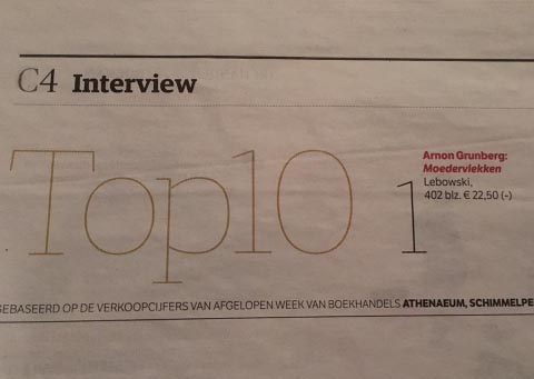 Moedervlekken op 1 in NRC boeken top 10