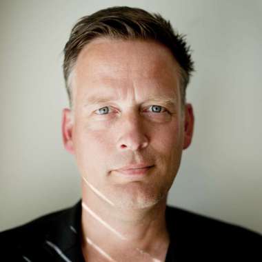 21 mei 2017: De DeJongDeJongBoekenSalon met Erik Jan Harmens & Henk van Straten