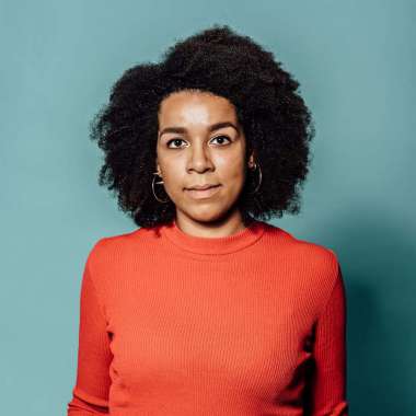 Simone Atangana Bekono geeft 28 juni een schrijfworkshop op Nieuwe Types festival