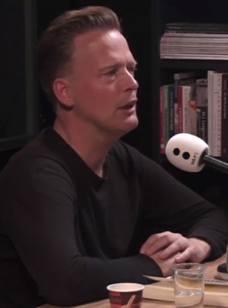 Erik Jan Harmens te gast bij ‘Schrijvers en hun geboortegrond’ van de NTR Academie (Radio 5) - Erik Jan Harmens Erik Jan Harmens te gast bij ‘Schrijvers en hun geboortegrond’ van de NTR Academie (Radio 5) - Erik Jan Harmens