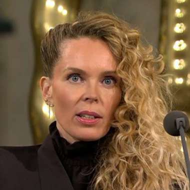 Het Laatste Nieuws Over Roxane Van Iperen