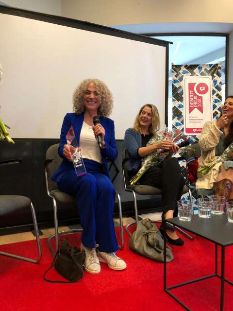 Antoinette Beumer wint Hebban Debuutprijs 2018