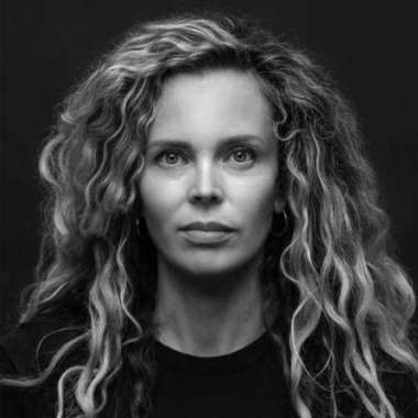 Roxane van Iperen met ''t Hooge Nest' op shortlist van Opzij Literatuurprijs 2019