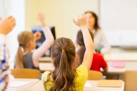 Wij zijn de perfecte kinderen. Als wij maar niet onszelf zijn. - Elke Geurts Wij zijn de perfecte kinderen. Als wij maar niet onszelf zijn. - Roxane van Iperen